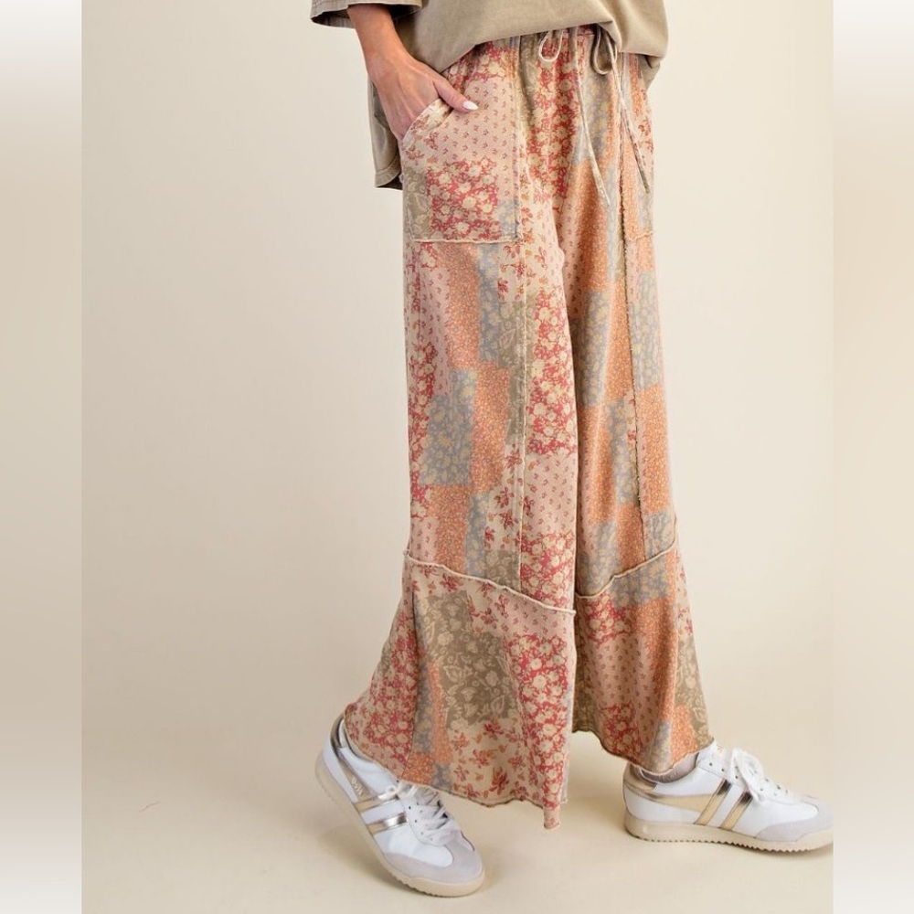 249 small - 3X ❤️ EASEL PLUS SIZE-PATCHWORK PRINT MINERAL WASHED TERRY PANTS - Picture 3 of 5